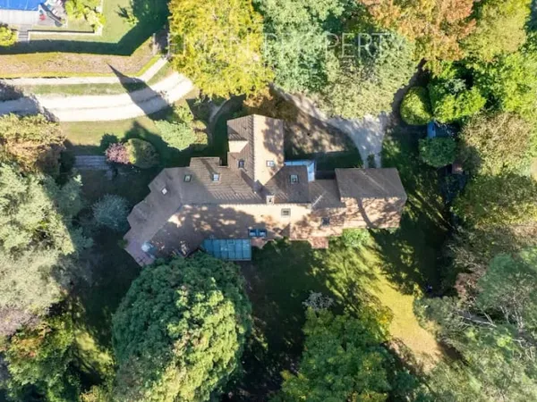 Maison 9 pièces 269 m²