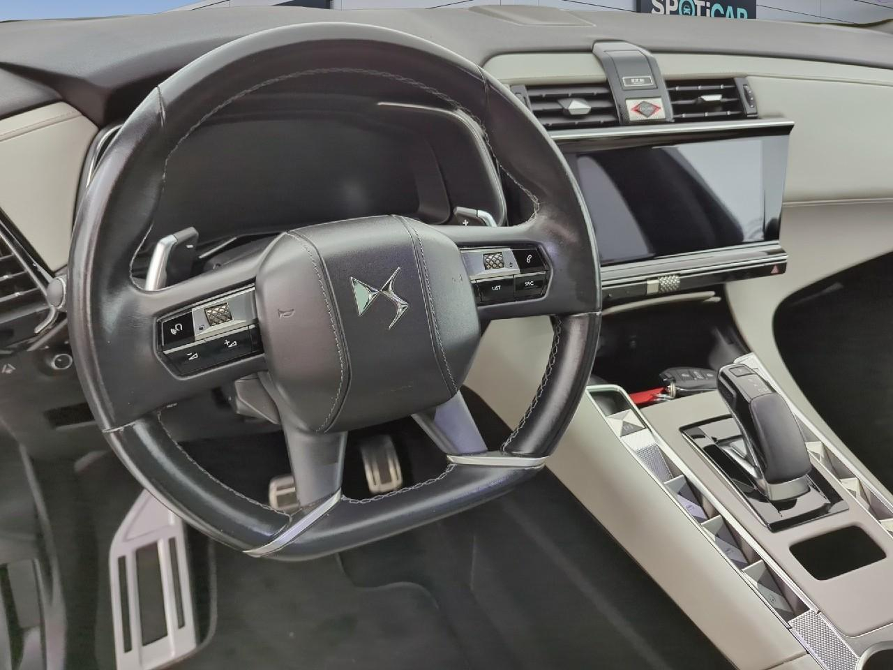 Ds Ds 7 crossback hybride rechargeable e-tense 300 eat8 4x4 opera — photo 14