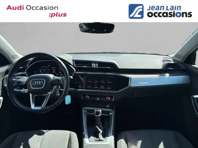 Audi Q3 35 tdi 150 ch s tronic 7 — photo 18