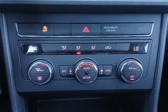 Seat Leon 1.0 ecotsi 115 start/stop dsg7 — photo 23