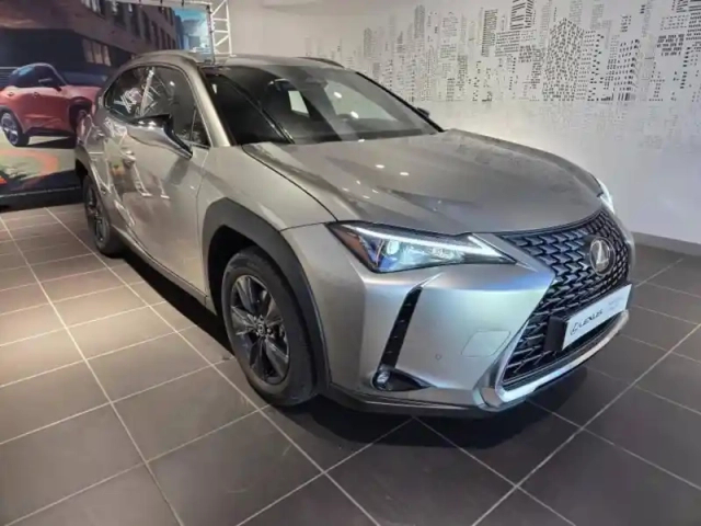 Lexus Ux 300h pack my26