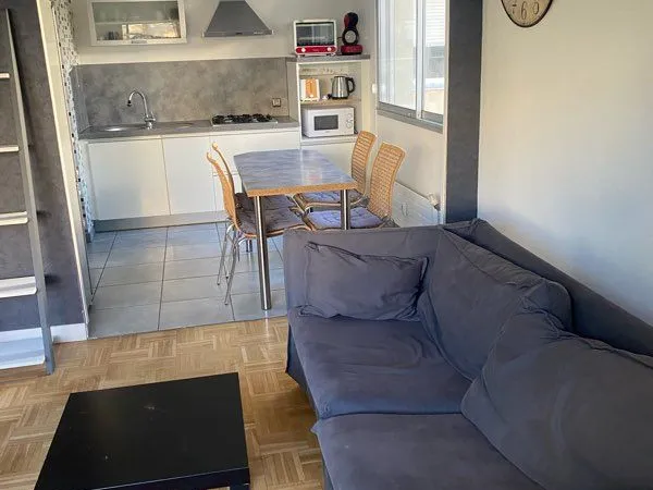 Quartier parc de l'Europe (150 m) et non Beaulieu la marandiniere appartement