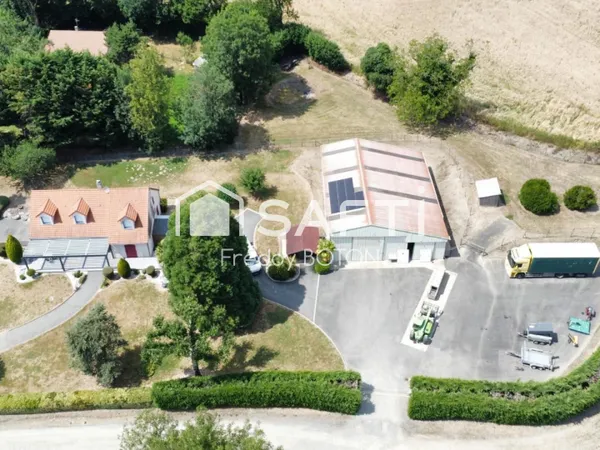 Volumes, dépendances et revenus solaires : une propriété aux multiples possibilités sur plus de 5 70