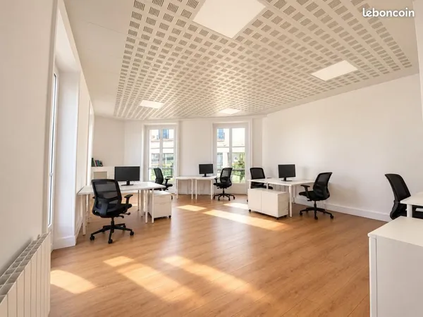 Bureau 65 m²