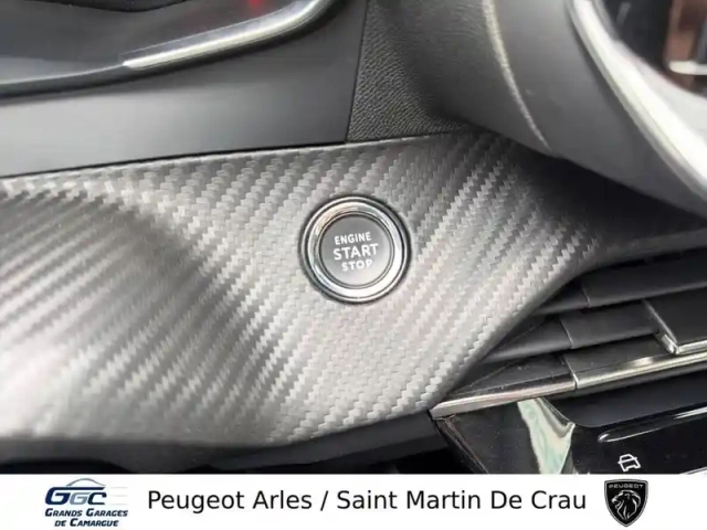 Peugeot 208 puretech 100 s&amp;s bvm6 — photo 17