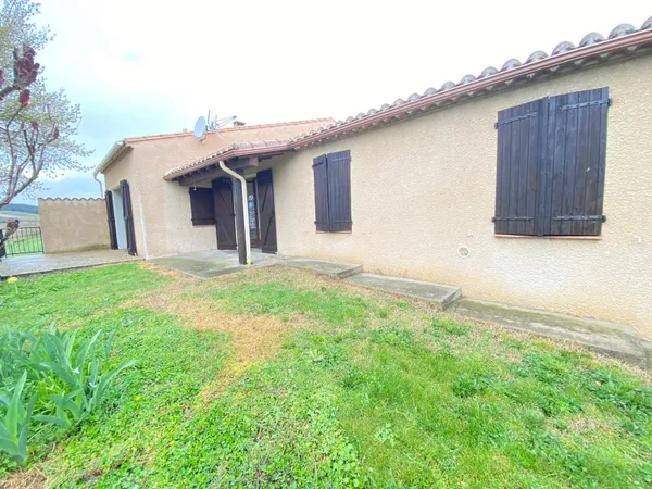 Superbe Villa de 160m2 habitable aux alentours de Villeneuve