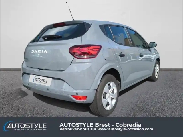 Dacia Sandero 1.0 sce 65ch essential — photo 5