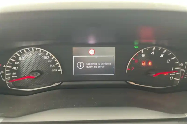 Peugeot 208 100 s&amp;s bvm6 — photo 17