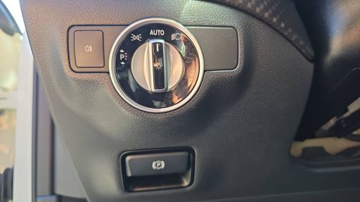 Mercedes Classe A 45 AMG 381 4Matic 7G-DCT - AMG – 2016 – 116433 km – Essence – Boîte Automatique — photo 7