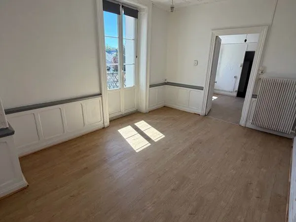 T2 rénové de 50m2 centre ville