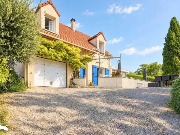 Maison 5 pièces 96 m²