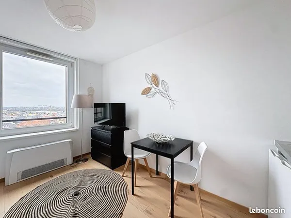 Rare Studio 22 m2 hyper centre