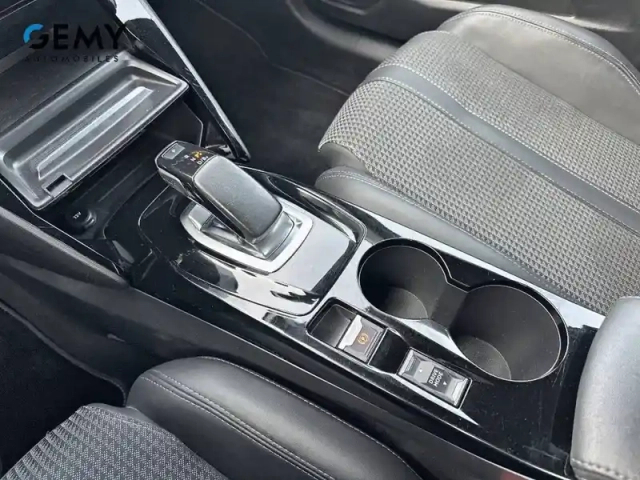 Peugeot 208 electrique 50 kwh 136ch — photo 16