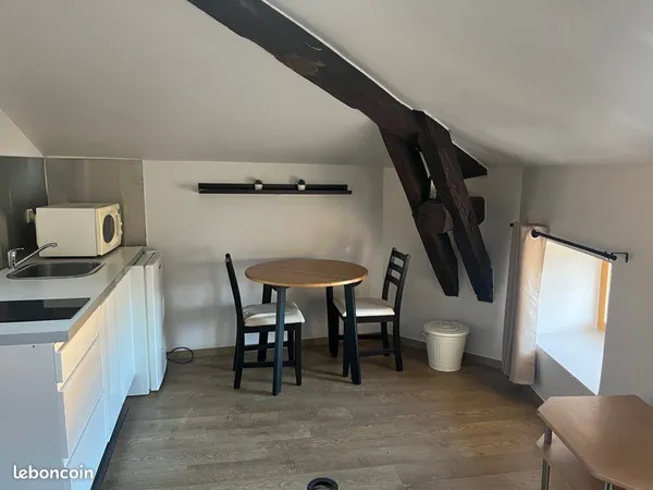 Location studio meublé