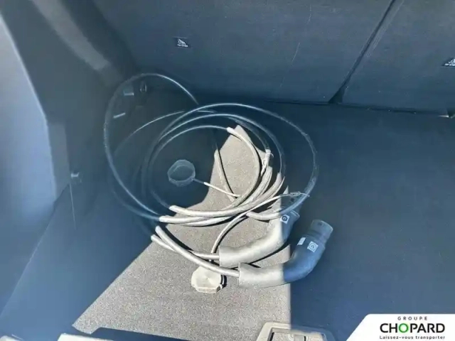 Peugeot 2008 electrique 136 ch — photo 27