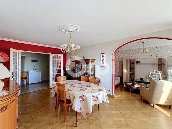 Appartement 4 pièces 98 m²