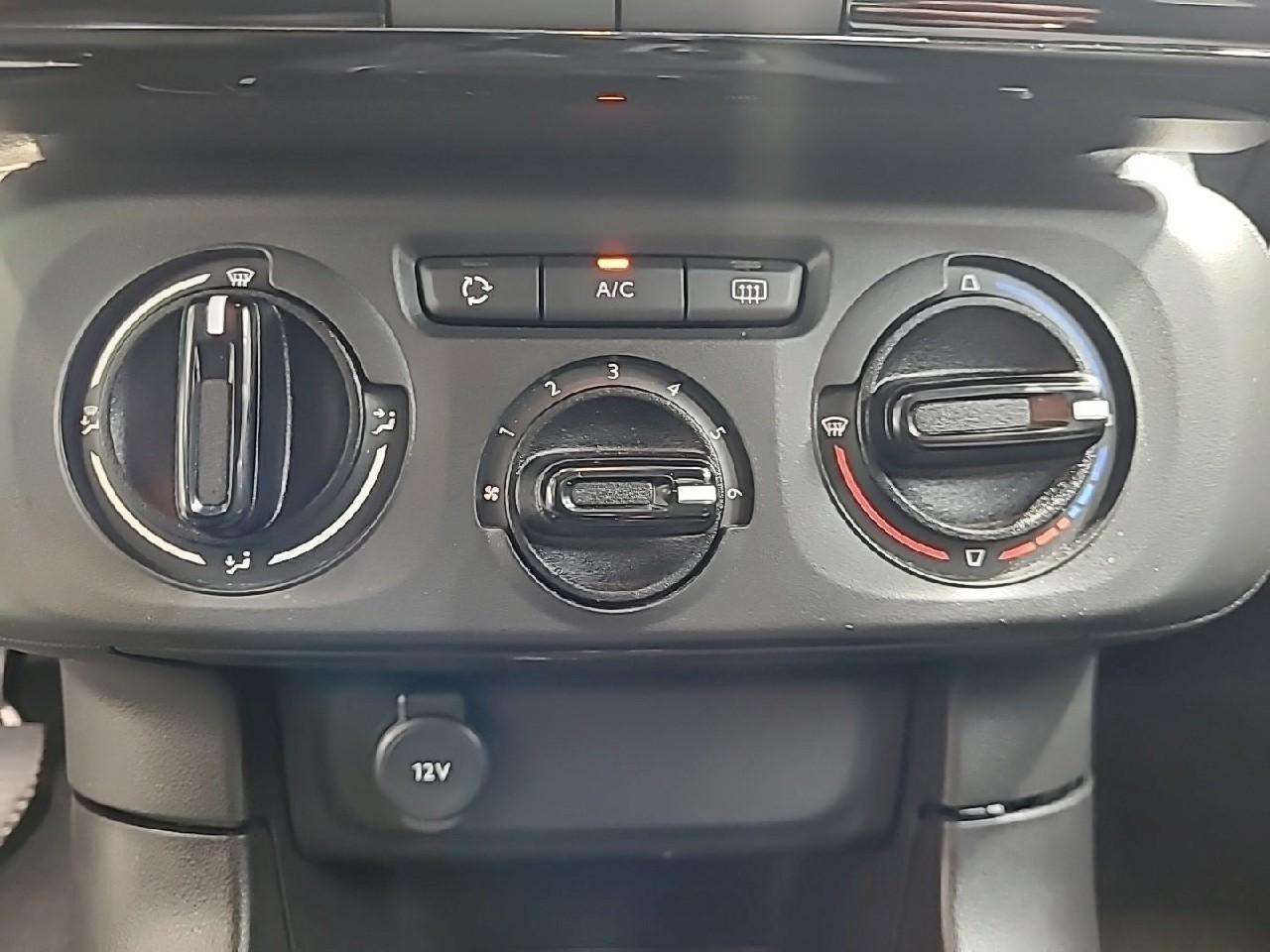 Citroën C3 puretech 83 ch bvm5 you — photo 19