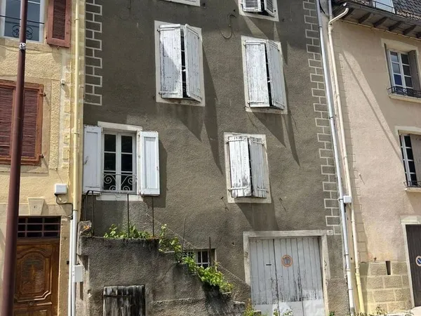 Immeuble 5 pièces 200 m²