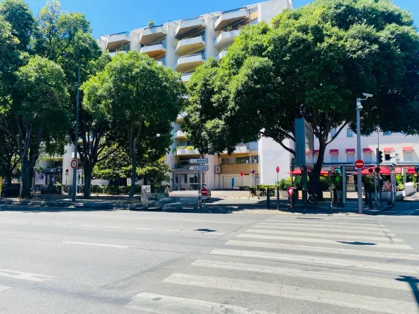 Vends local commercial 70m² Marseille 8ème - Carré d'Or