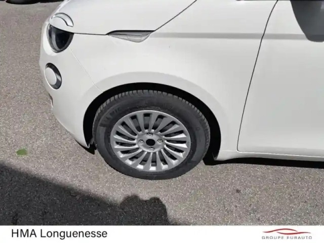 Fiat 500 e 95ch action — photo 13