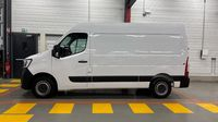 Renault Master F3500 L2H2 2.3 Blue dCi 135ch Confort Euro6 — photo 8
