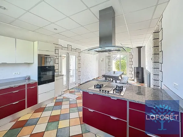 Maison 8 pièces 155 m²