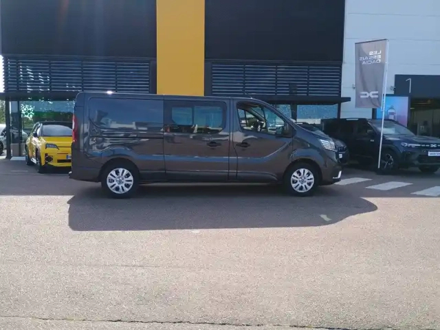 Renault Trafic ca l2h1 3t blue dci 170 auto — photo 42