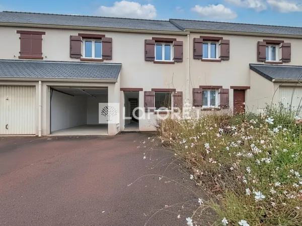 Maison 3 chambres avec jardin, terrasse et garage