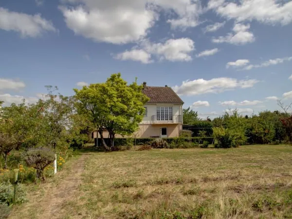 MAISON SUR SOUS-SOL + TERRAIN CONSTRUCTIBLE