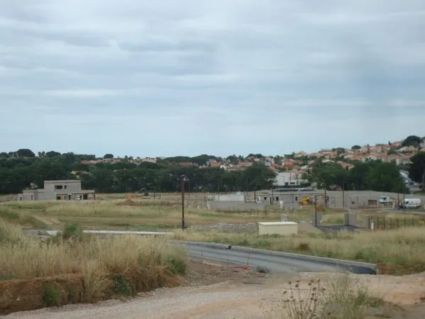 Terrain 400 m²