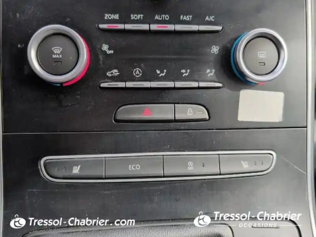 Renault Scenic tce 115 energy zen — photo 22