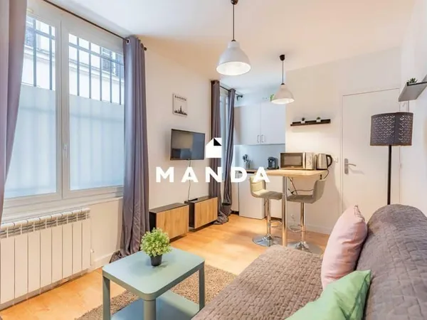Studio 1 pièce 17 m²