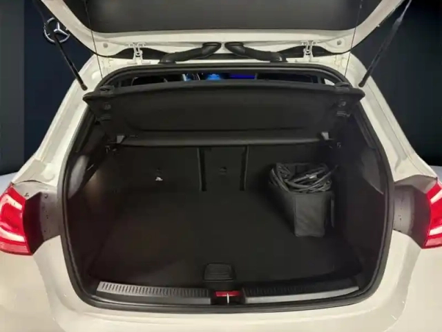 Mercedes Classe A 250 e amg line — photo 10