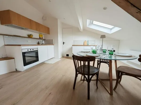 Appartement 2 pièces 63 m²