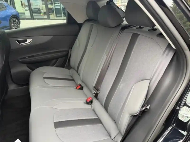 Mg Mg4 premium 64kwh 140kw — photo 17
