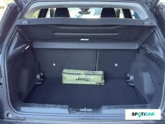 Jeep Avenger electrique 156ch 115kw summit — photo 11