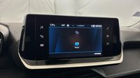 Peugeot 2008 1.2 PureTech 100ch S&S Style — photo 18