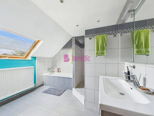 Appartement 5 pièces 85 m²
