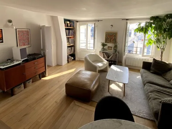 Sous-loue appartement au mois 45m² Paris - Marais