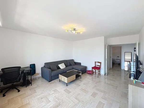 Appartement T2/T3 avec Jardin privé proche des commodités