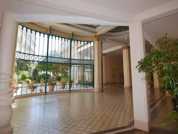 Appartement 2 pièces 64 m²