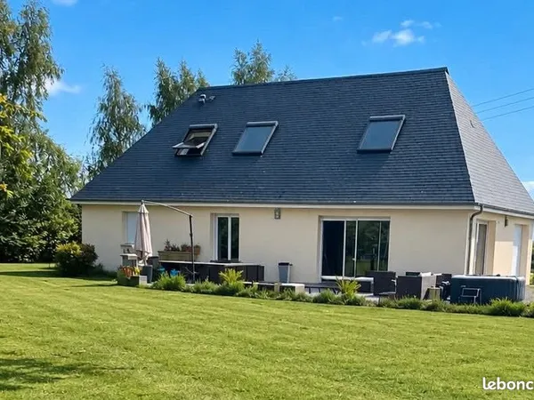 Maison 9 pièces 150 m²