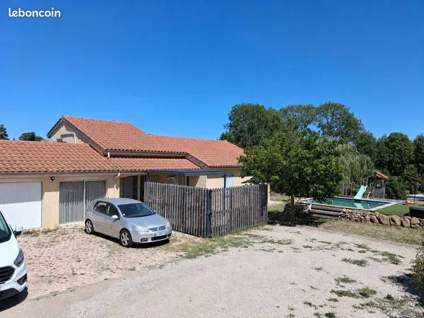 Maison 100m2 avec piscine et terrain 1100m2