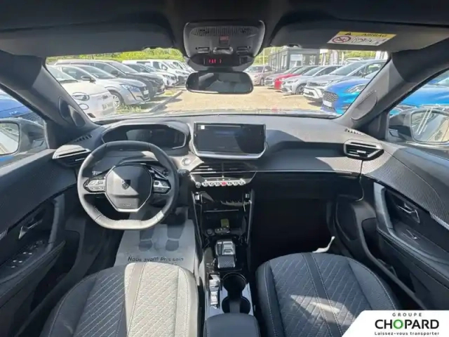 Peugeot 2008 electrique 54 kwh 156 ch — photo 33