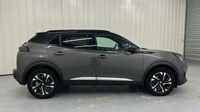 Peugeot 2008 1.2 PureTech 155ch S&S GT EAT8 — photo 4
