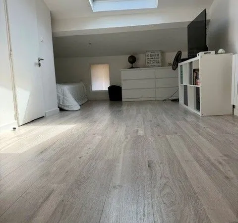 Idéal investisseur.. Studio 22m² - Décines centre
