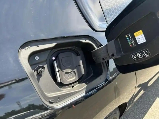 Bmw I7 m70 xdrive 659ch m performance — photo 16