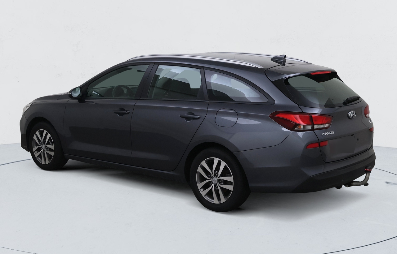 Hyundai i30 SW — photo 2