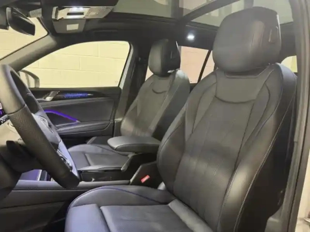 Volkswagen Tiguan 2.0 tdi 150ch r-line exclusive dsg7 — photo 8