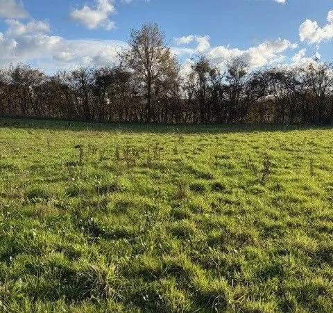 Terrain 709 m² Tours